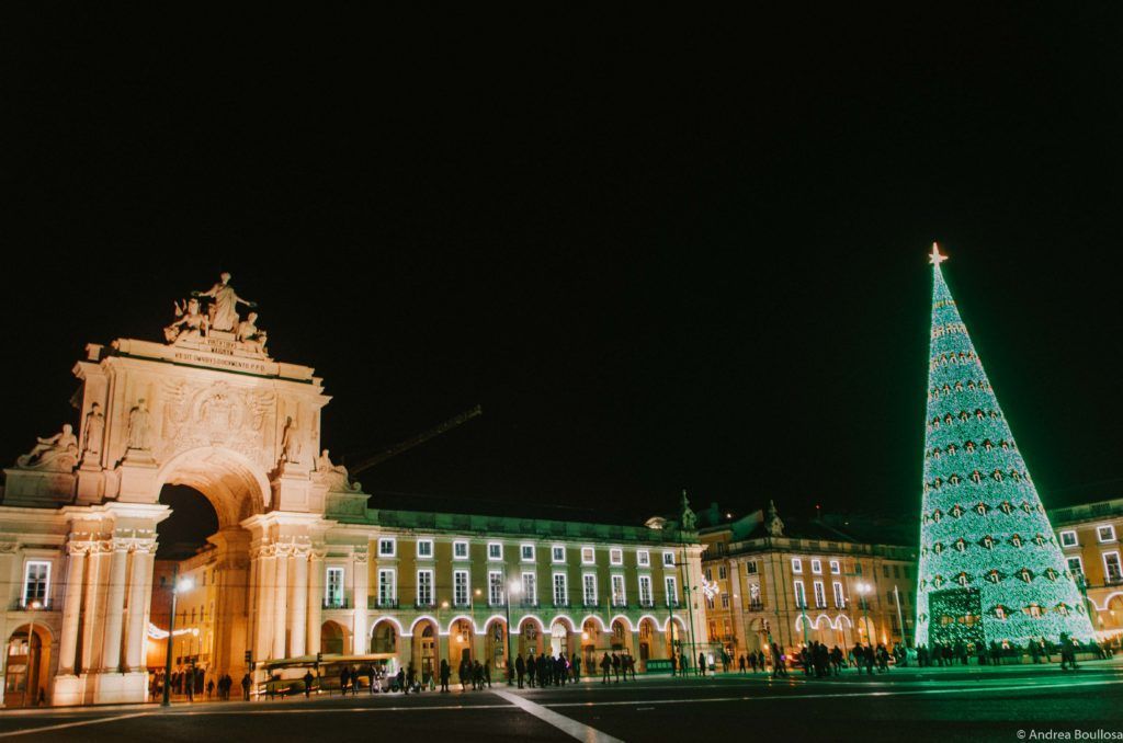 la Praça de Comércio en Navidad Lisboa