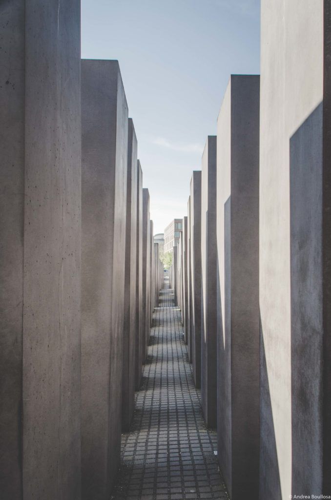 Recorriendo el Memorial del Holocausto