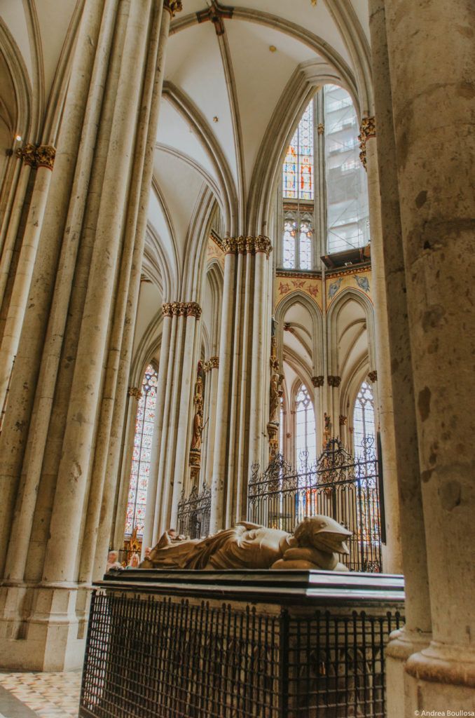 El interior de la catedral de Colonia